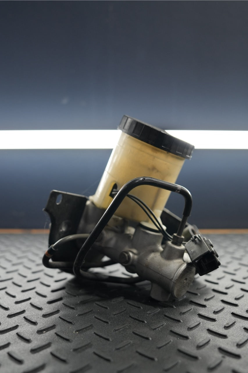 NB Mx-5 Brake master