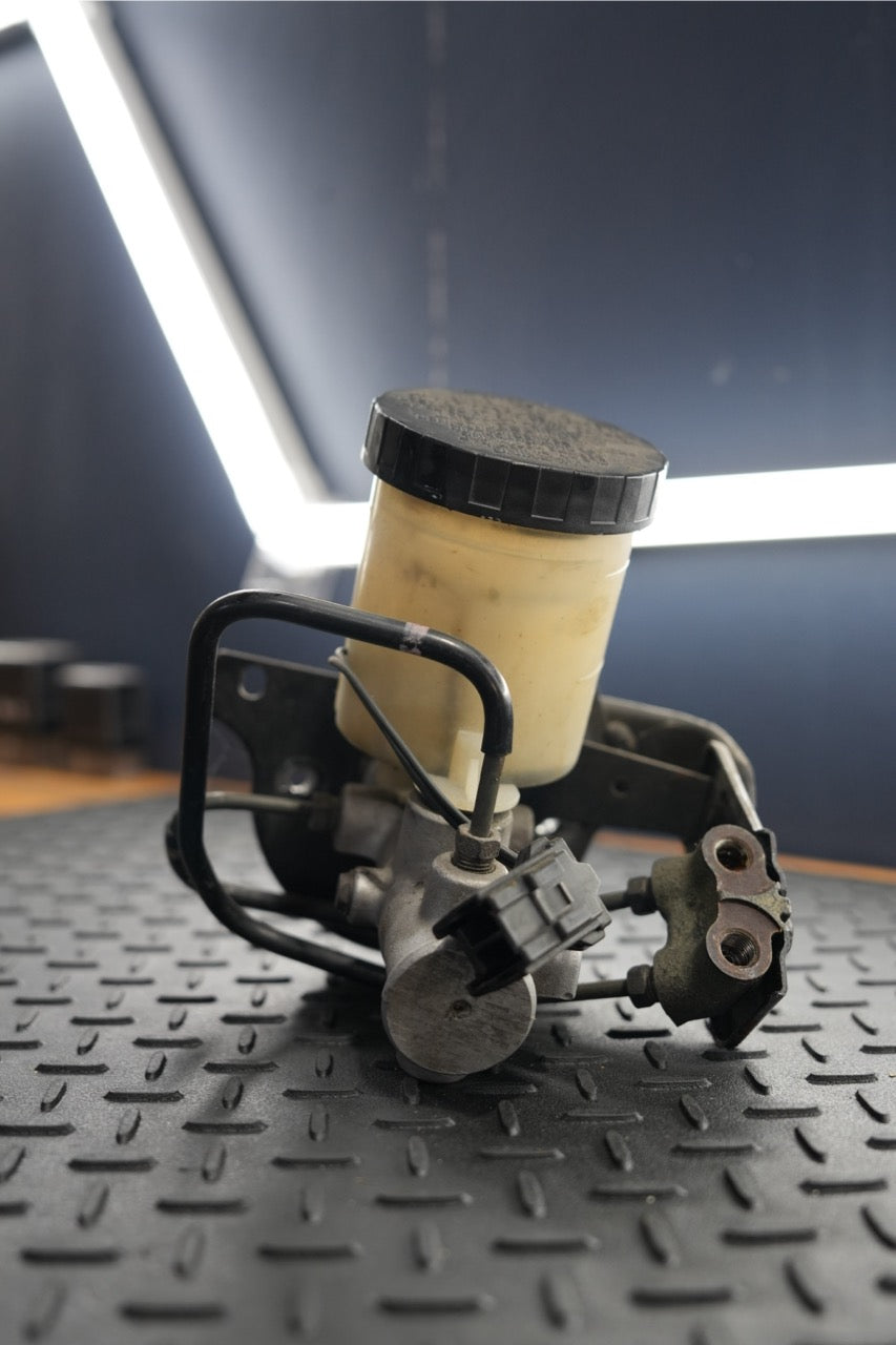 NB Mx-5 Brake master
