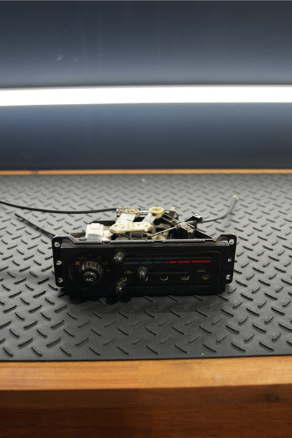 Na Mx-5 AC controls