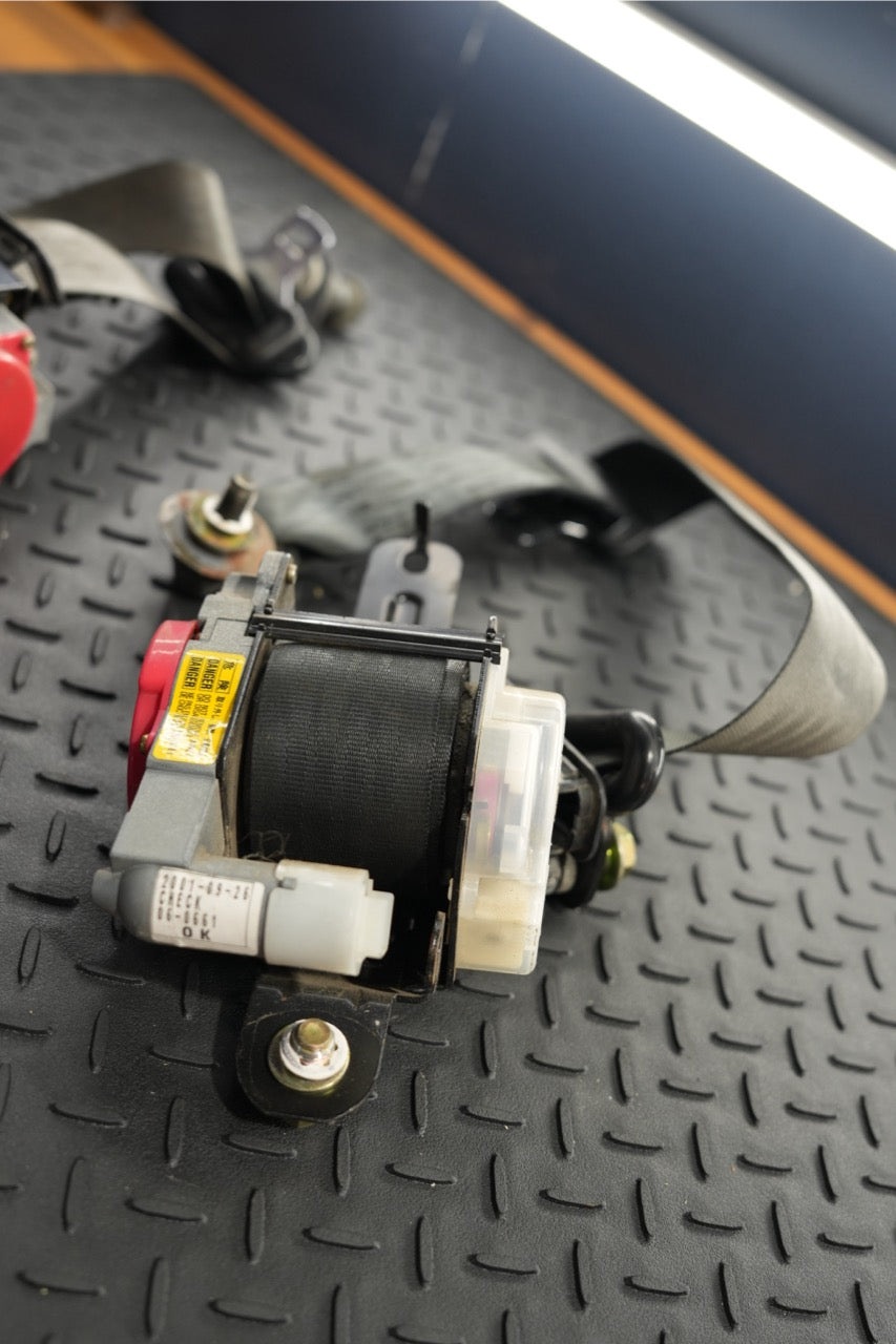 NB Mx-5 Seatbelts