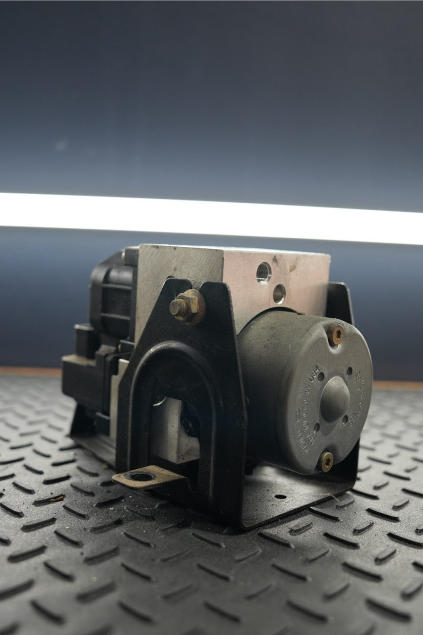NB Mx-5 ABS MODULE/PUMP