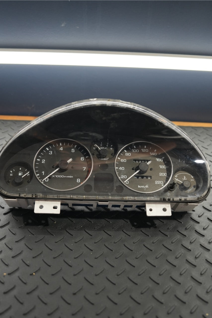 Na Mx-5 Gauge cluster