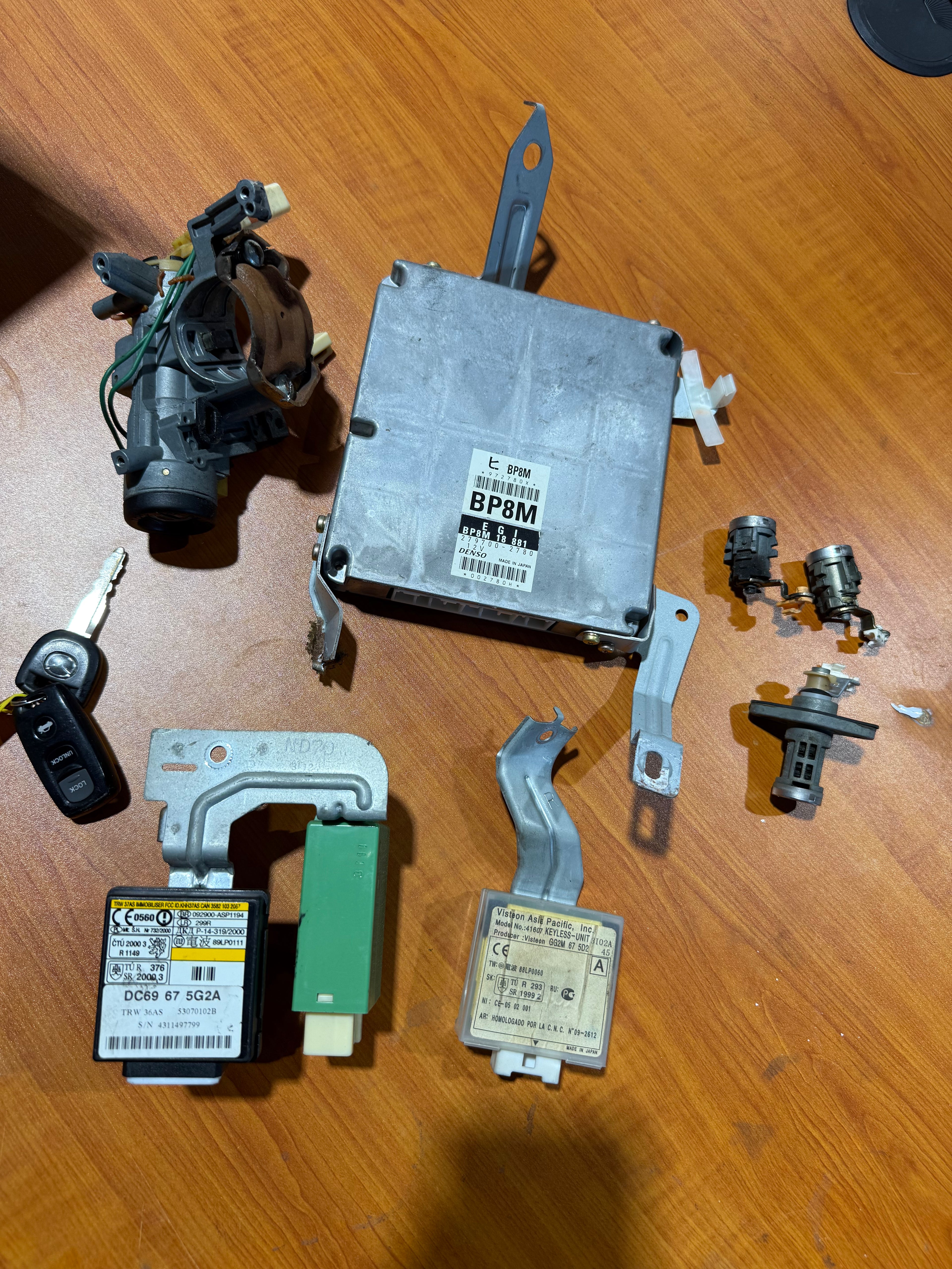 Full Mazda NB2 Mx-5 ECU and key set with matching door locks