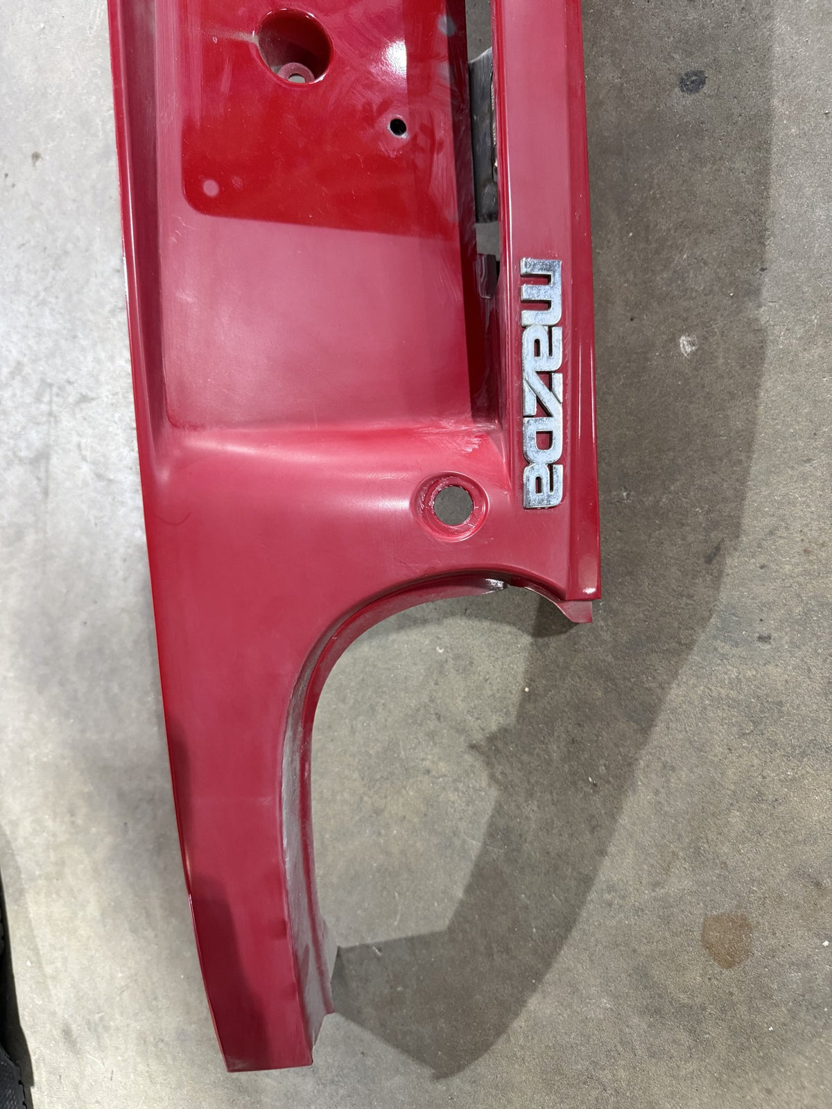 Mazda MX-5 NA Rear Garnish Panel (Tail Light Panel) – Red, Uncracked