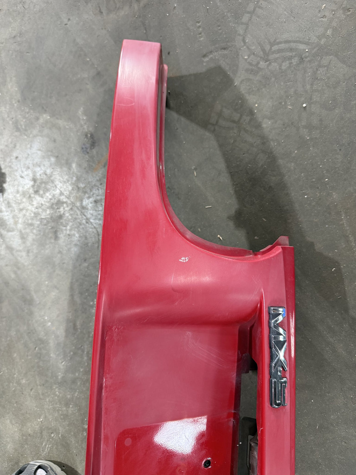 Mazda MX-5 NA Rear Garnish Panel (Tail Light Panel) – Red, Uncracked