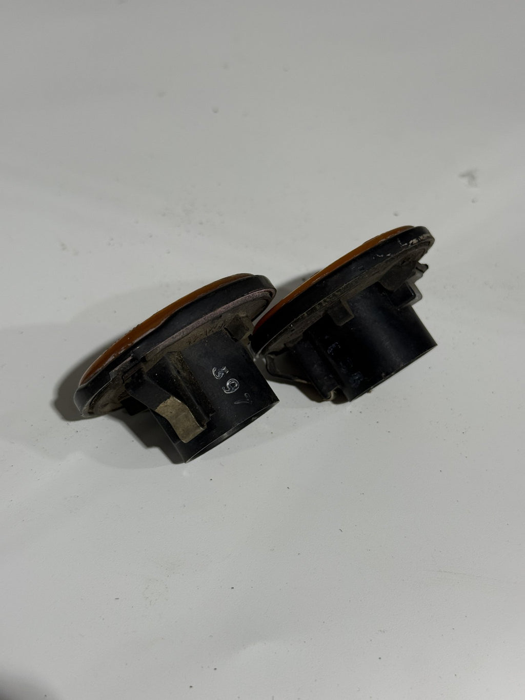 Mazda MX-5 Orange Side Indicators – Pair (Lenses Only, No Plugs/Bulbs)