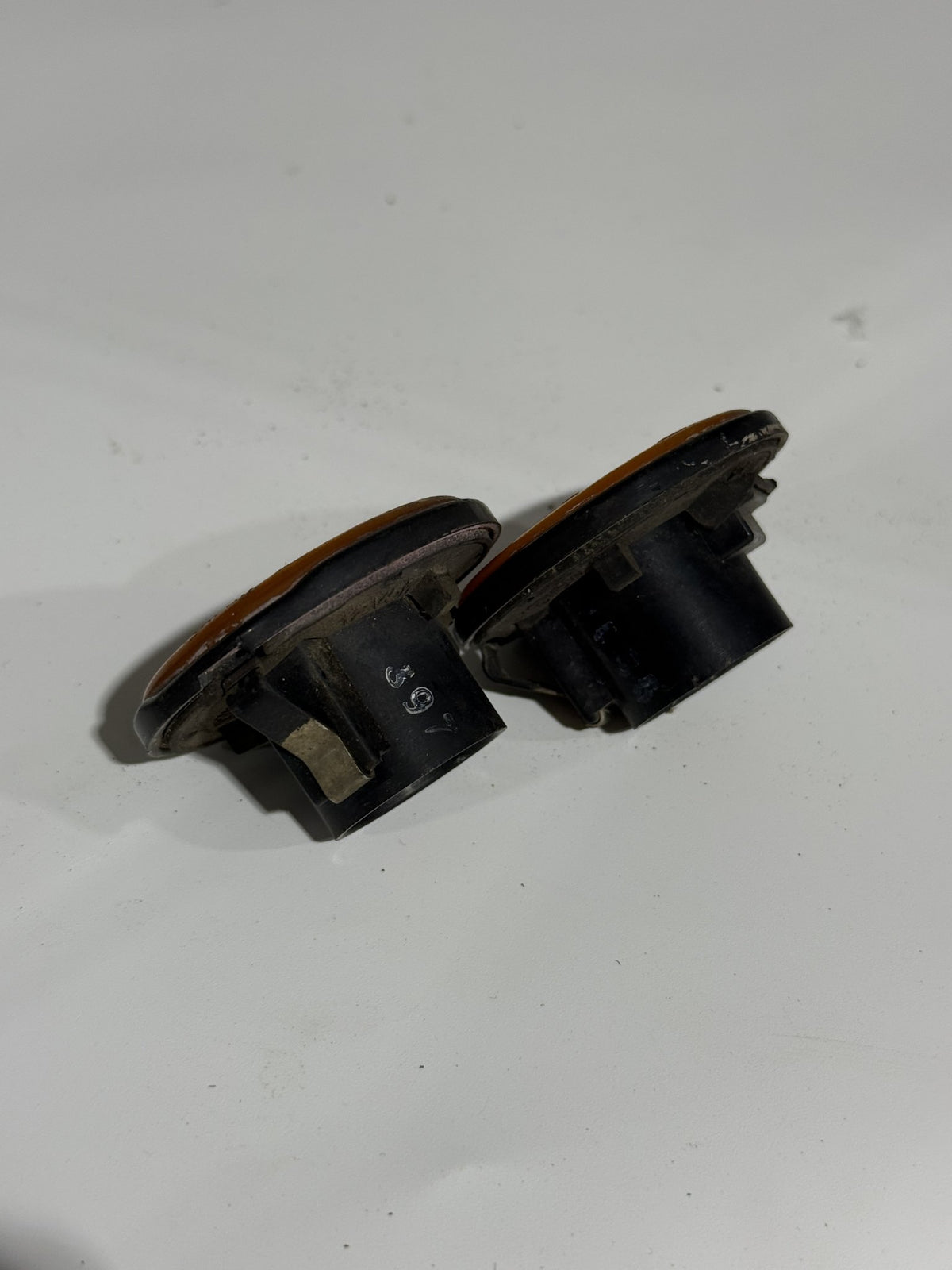Mazda MX-5 Orange Side Indicators – Pair (Lenses Only, No Plugs/Bulbs)