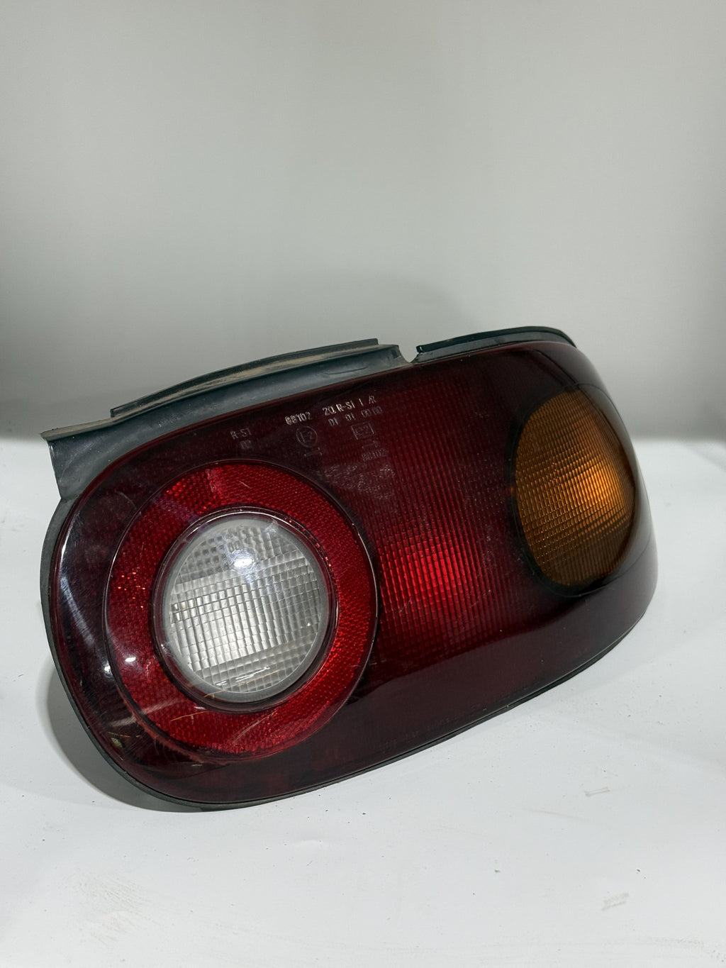 Mazda MX-5 NA Tail Light – RH Driver Side with Bulb Holder
