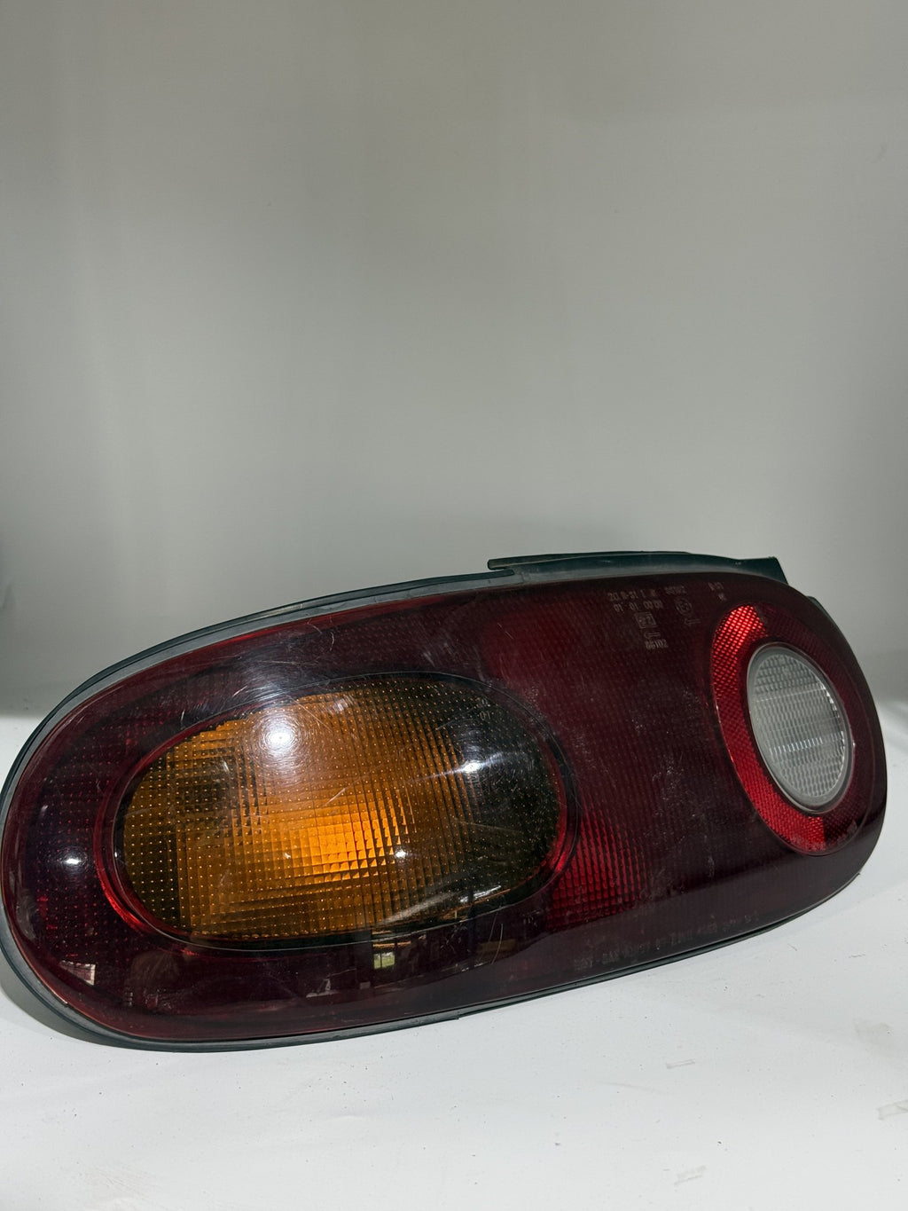 Mazda MX-5 NA Tail Light – LH Passenger Side with Bulb Holder