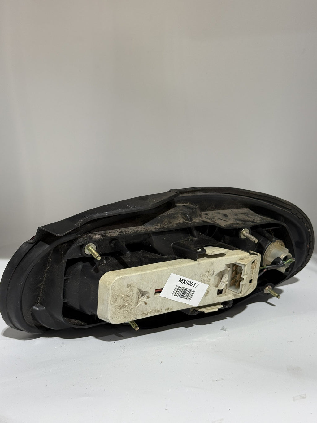 Mazda MX-5 NA Tail Light – LH Passenger Side with Bulb Holder
