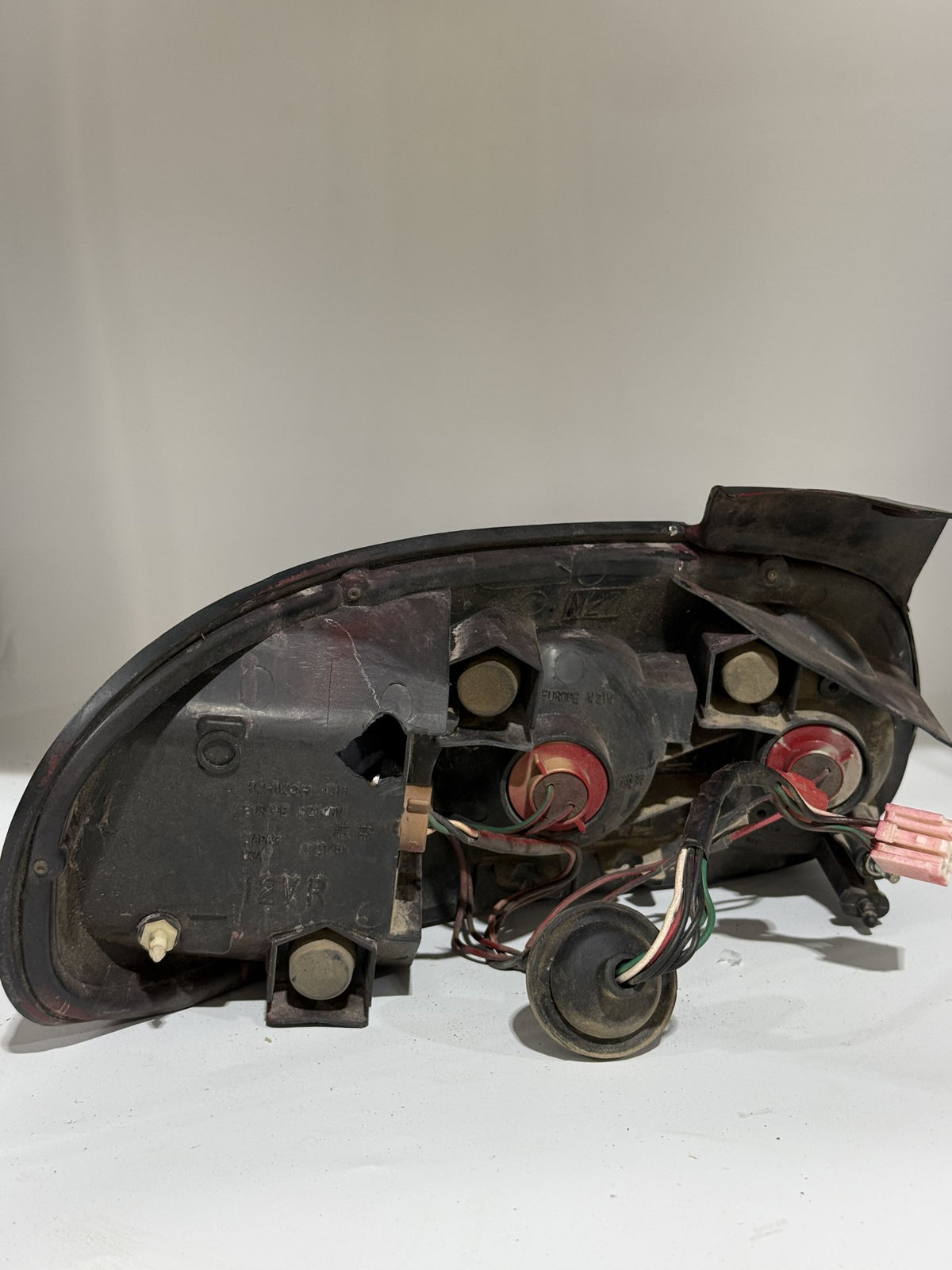 Mazda MX-5 NB1 Tail Light – RH Driver Side with Bulb Holders