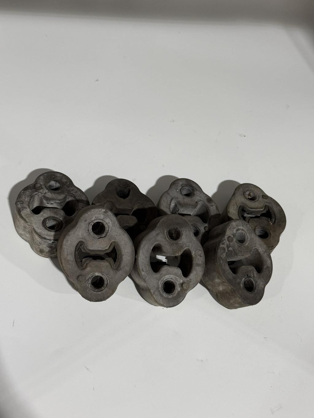 Mazda MX-5 Exhaust Rubber Hanger – Sold Each