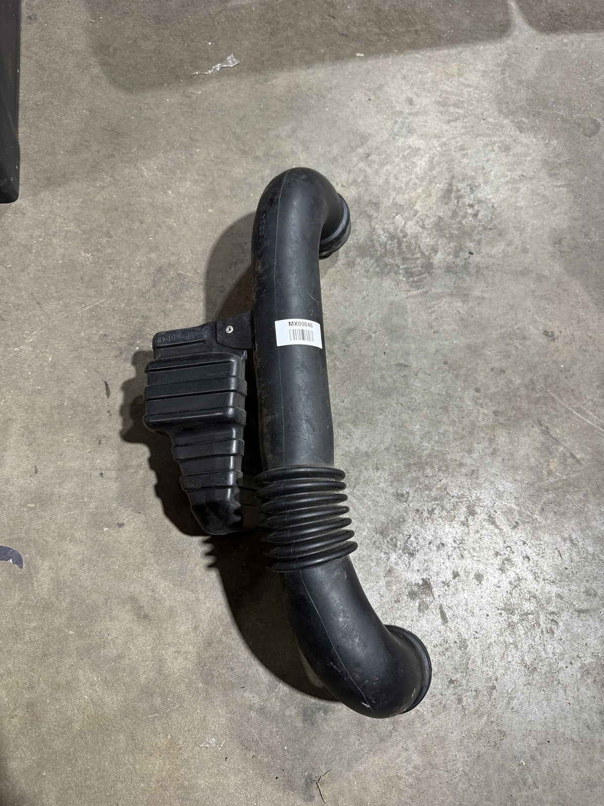 Intake Pipe / Crossover Tube for Mazda MX-5 NB1 1998–2000 – MX00046 photo 1