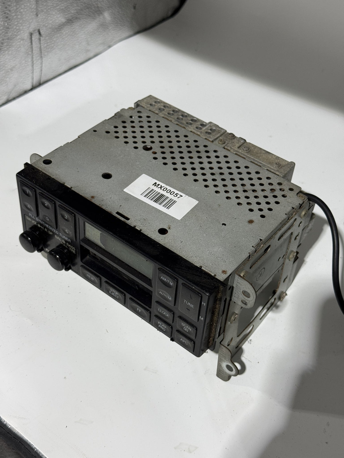 Original Cassette Player Radio for Mazda MX-5 NA 1989–1997 – MX00057 photo 3