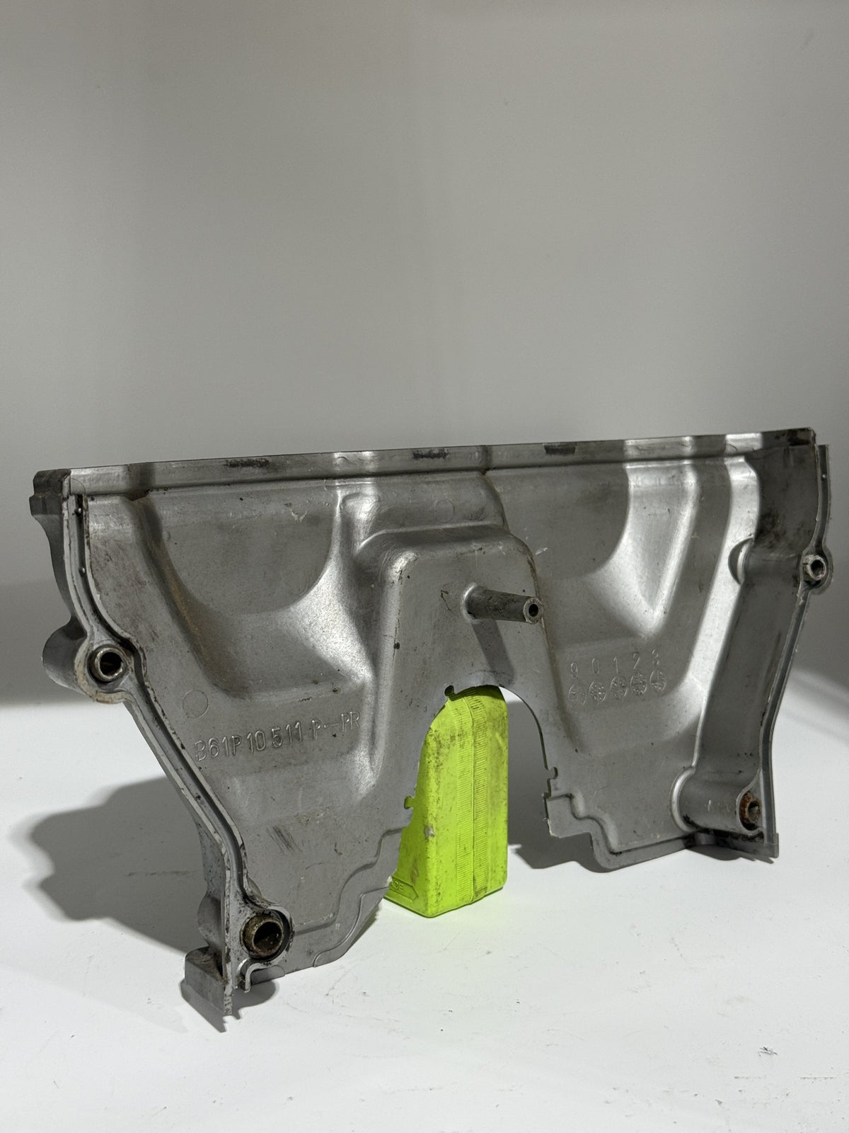 1.6 Front Timing Cover – Genuine for Mazda MX-5 NA6 1989–1993 – MX00066 photo 2
