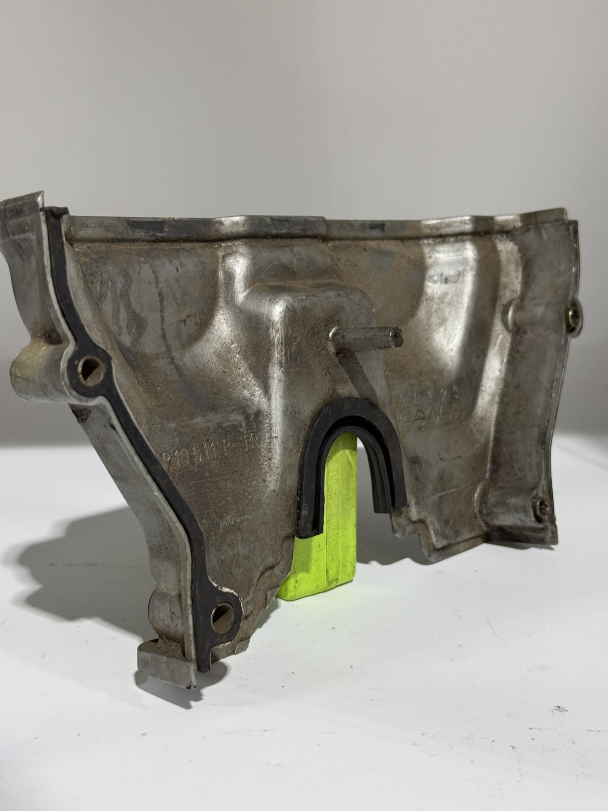 1.6 Front Timing Cover – Genuine for Mazda MX-5 NA6 1989–1993 – MX00068 photo 2