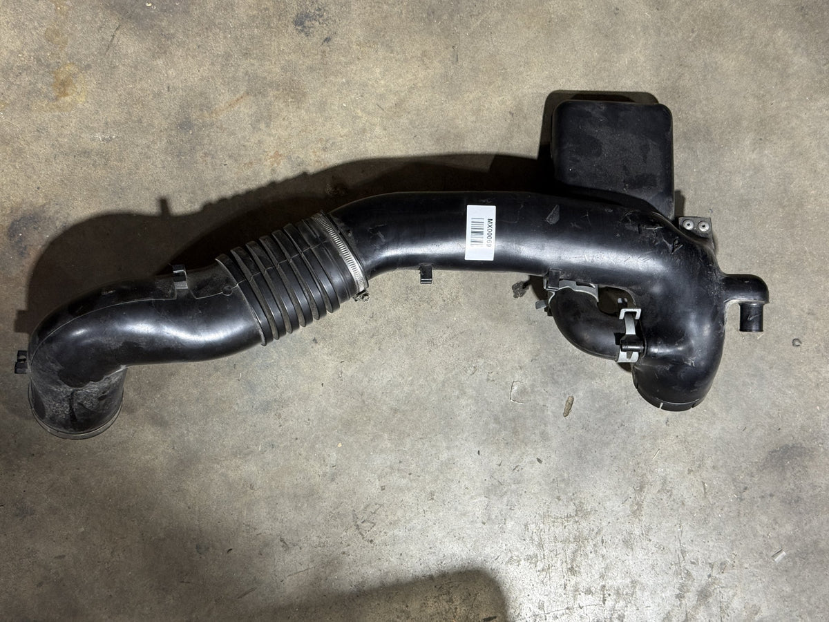 1.6 Intake Pipe / Crossover Tube for Mazda MX-5 NA6 1989–1993 – MX00069 photo 1