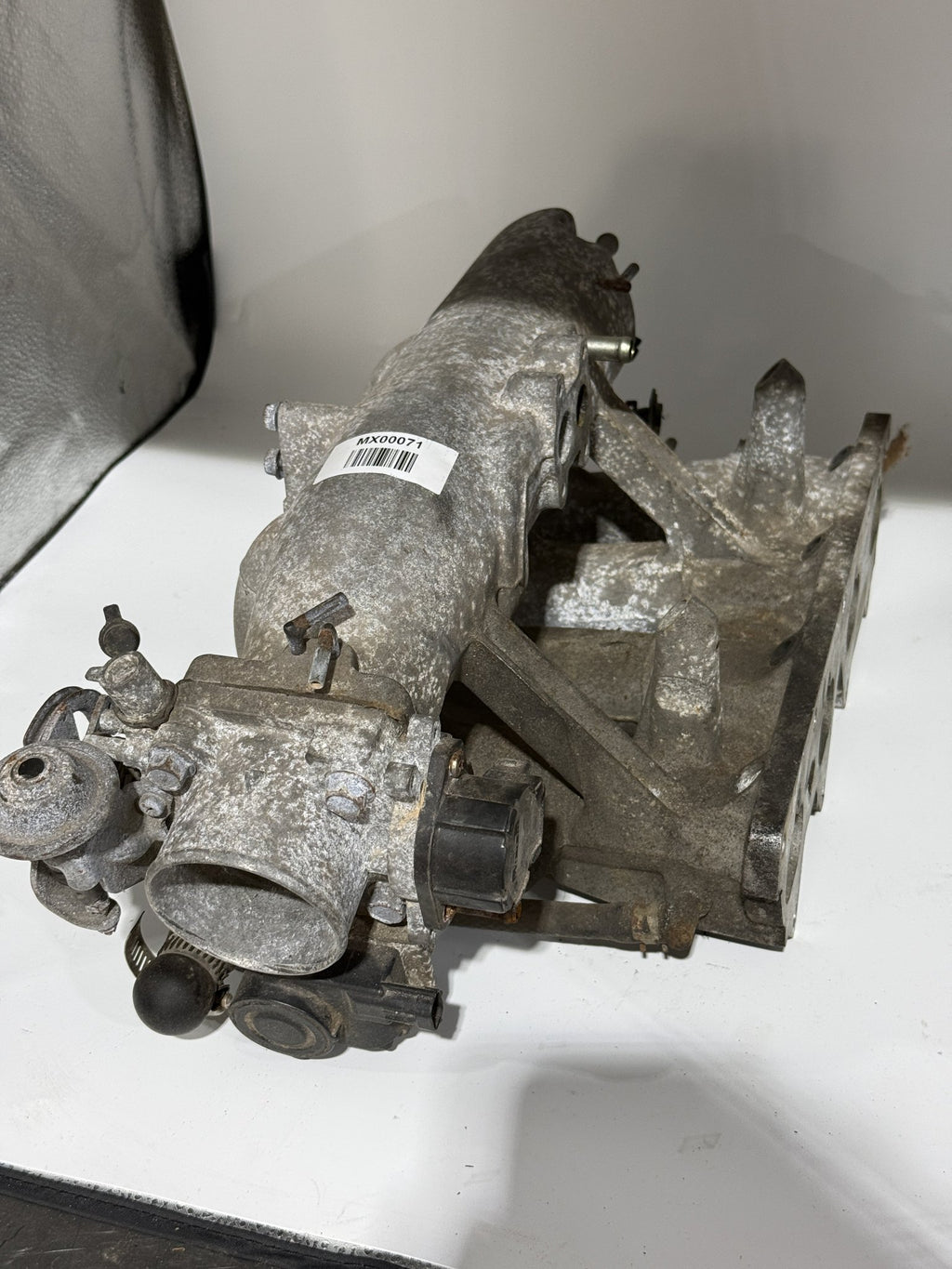 1.6 Intake Manifold with Throttle Body for Mazda MX-5 NA6 1989–1993 – MX00071 photo 3
