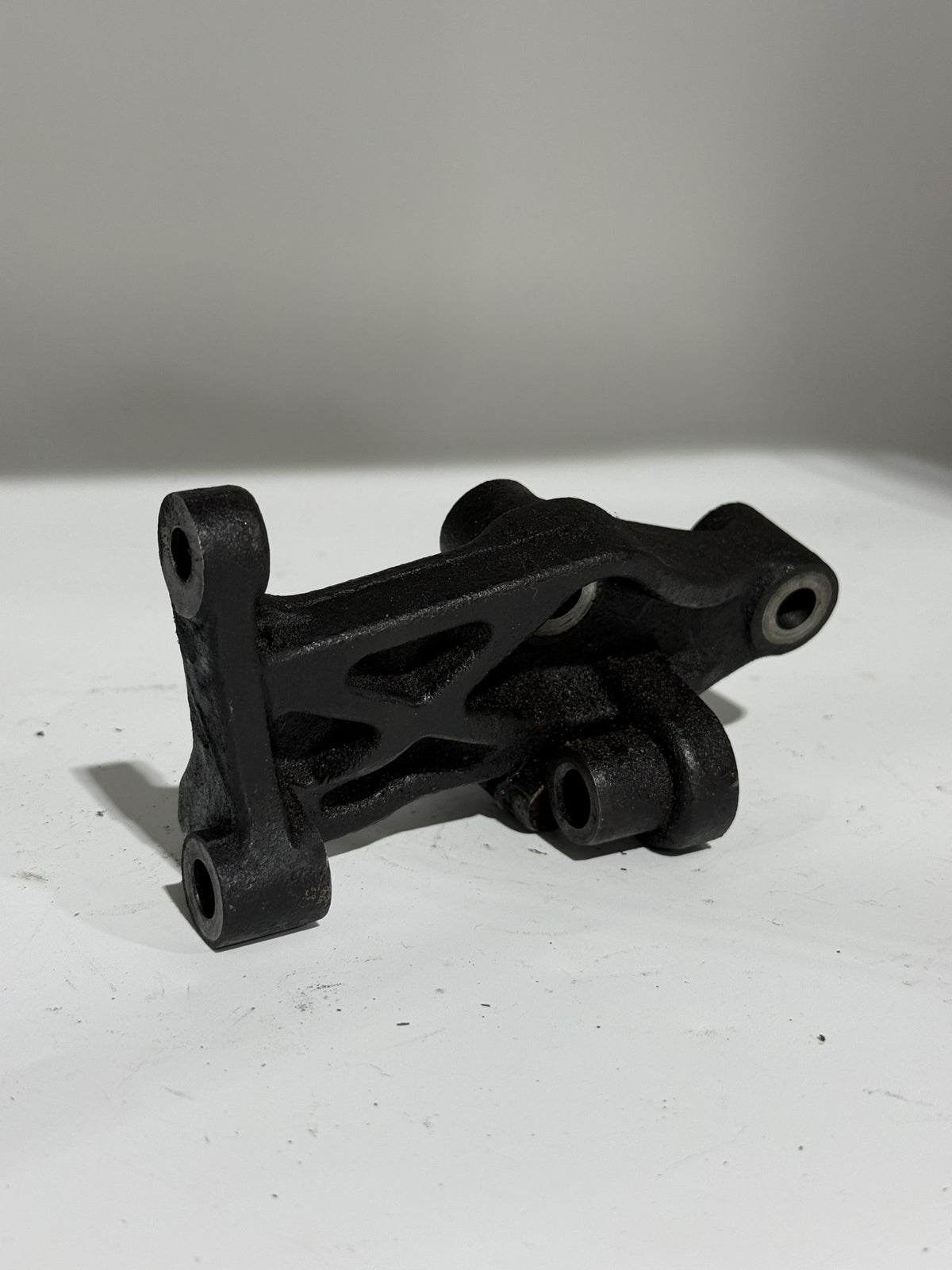 Power Steering Pump Bracket for Mazda MX-5 NA/NB 1989–2005 – MX00081 photo 1