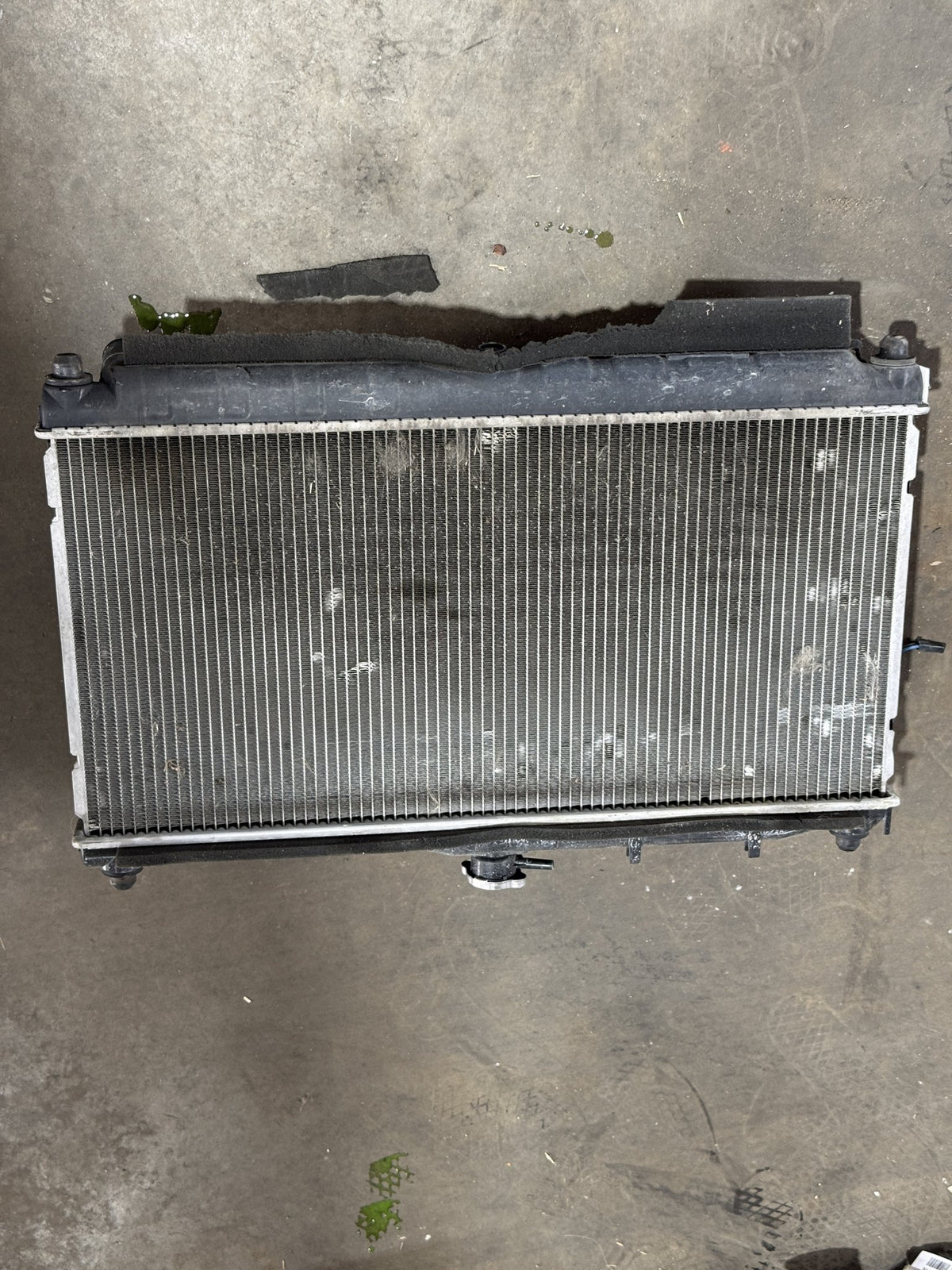Radiator with Fans for Mazda MX-5 NB 1998–2005 – MX00117 photo 2