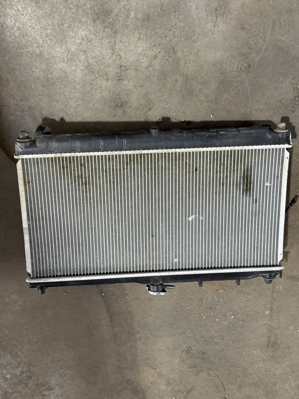 Radiator with Both Fans for Mazda MX-5 NB 1998–2005 – MX00118 photo 2