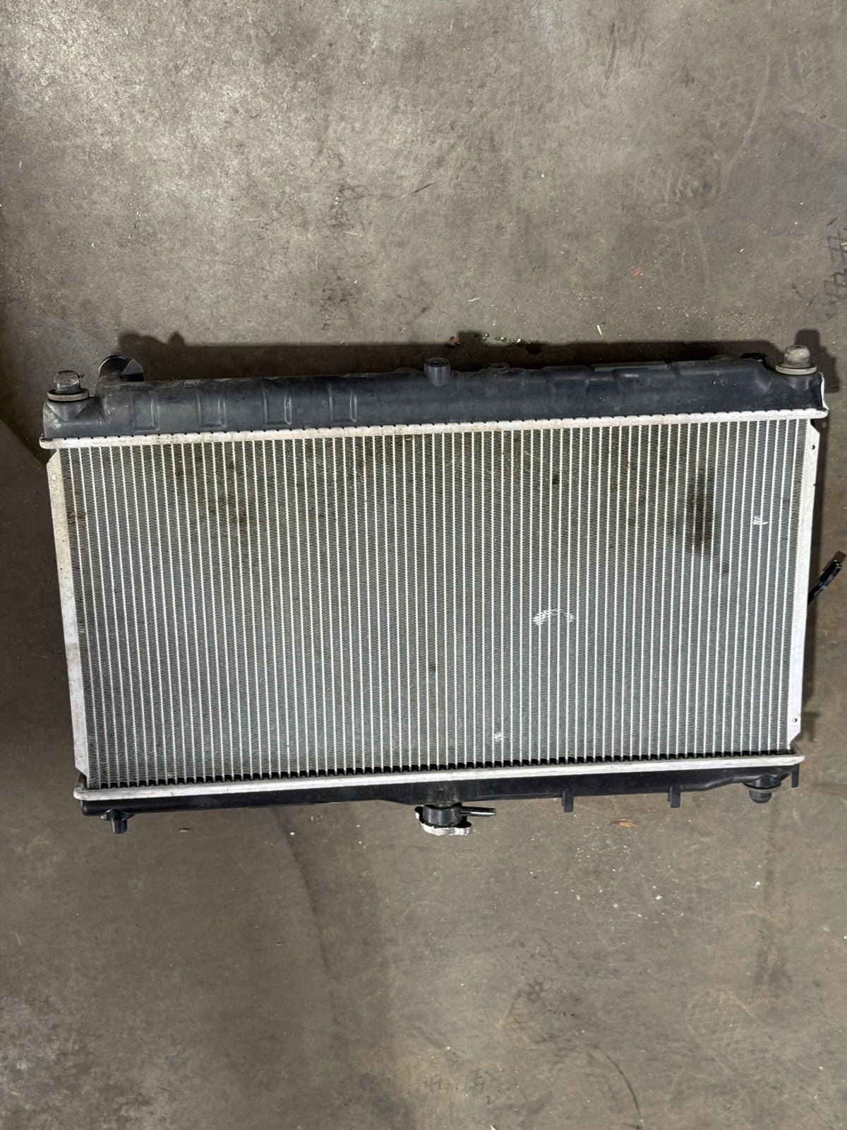 Radiator with Both Fans for Mazda MX-5 NB 1998–2005 – MX00118 photo 2