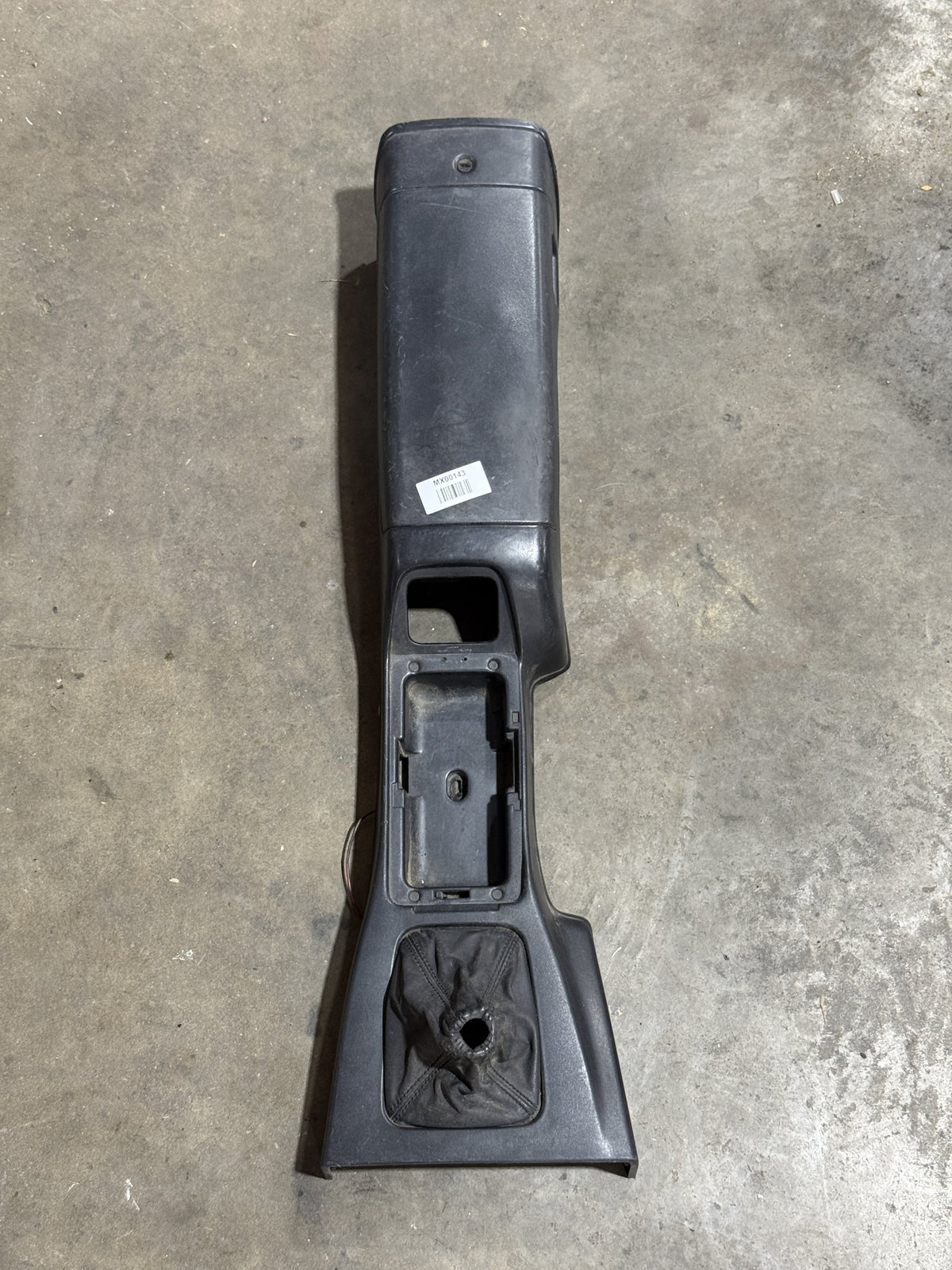 Centre Console with Shift Boot for Mazda MX-5 NA 1989–1997 – MX00143 photo 1