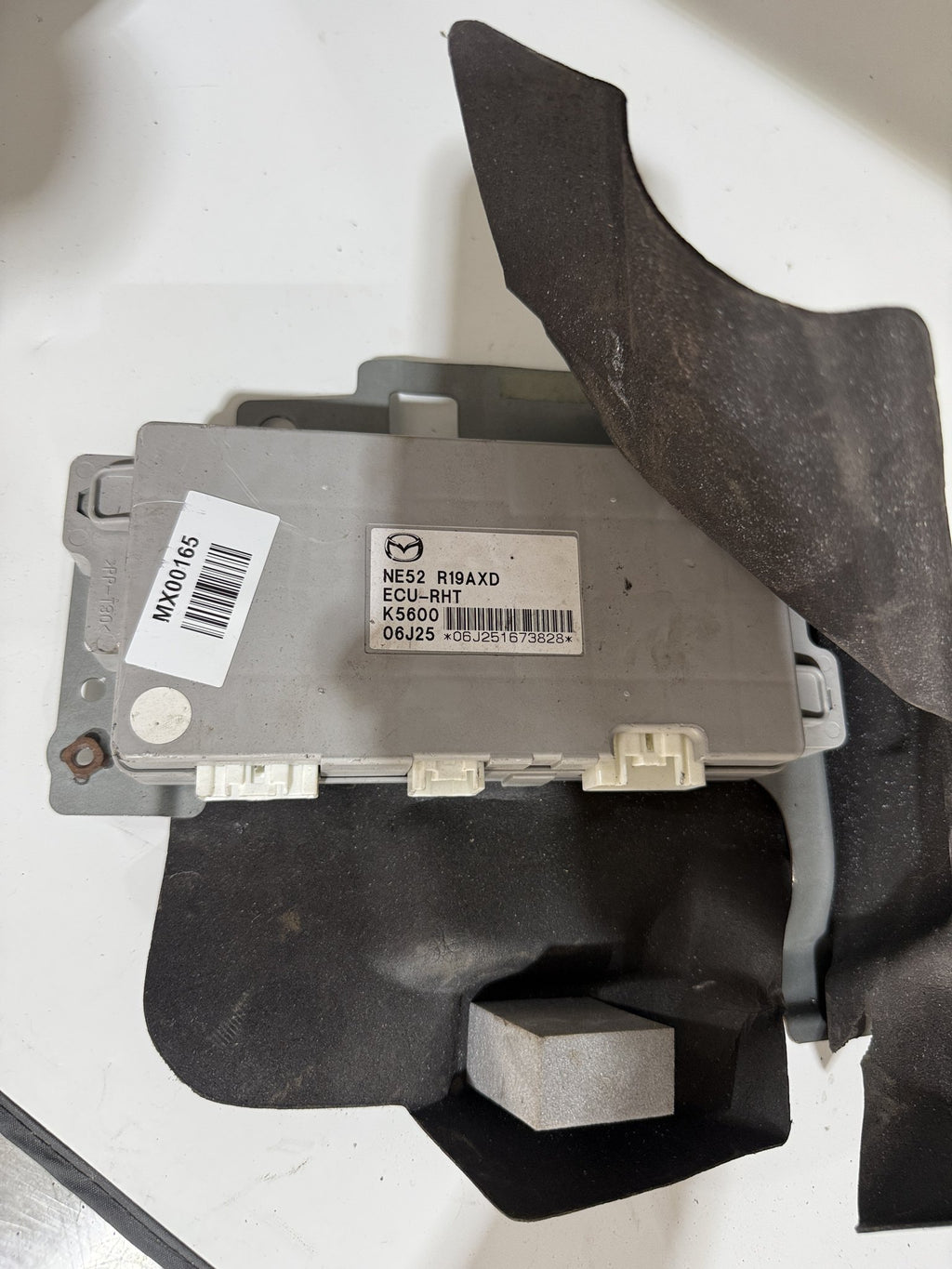 Retractable Hard Top (RHT) Control Module – NE52 R19AXD for Mazda MX-5 NC 2005–2015 – MX00165 photo 2